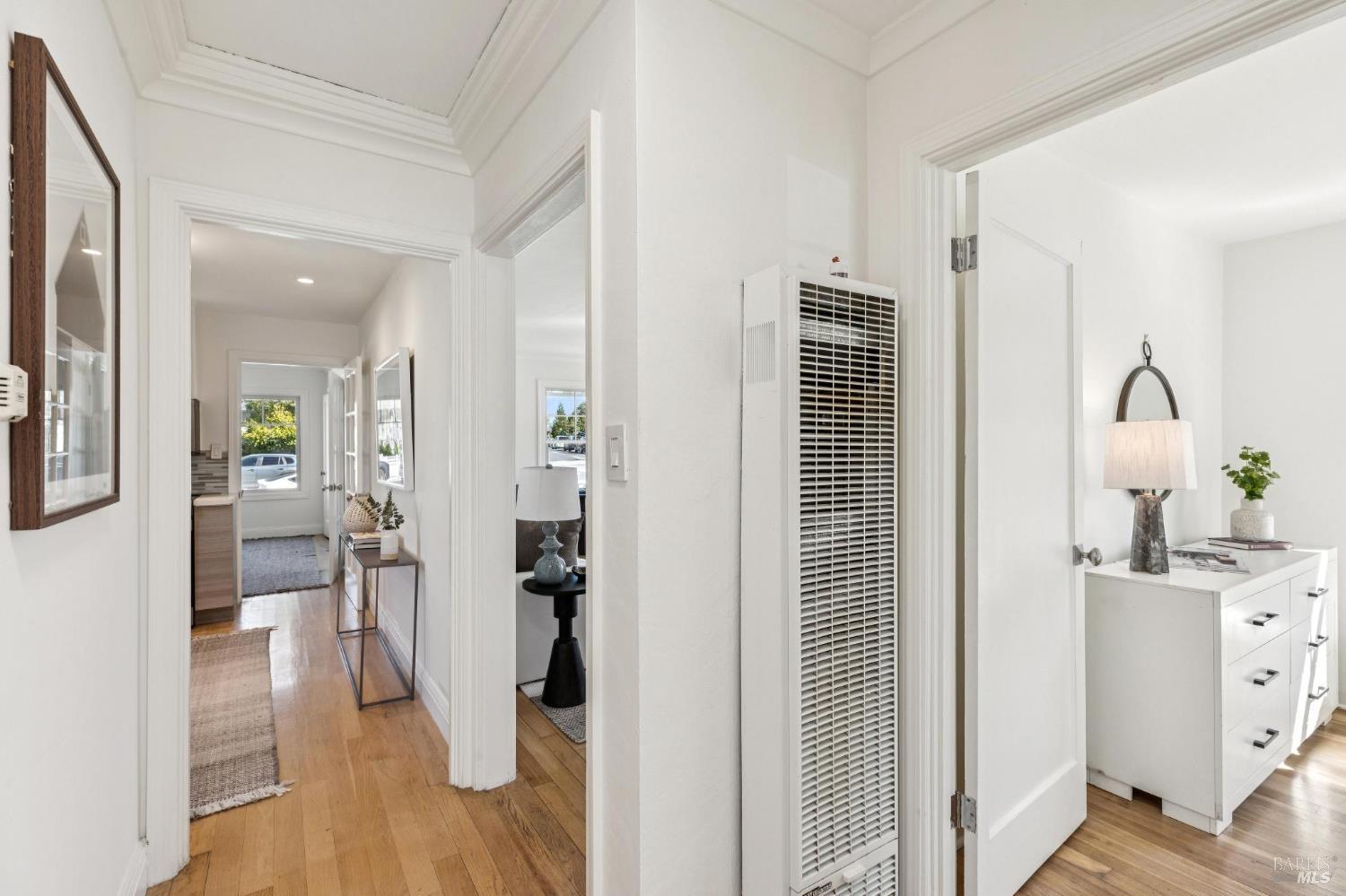 Detail Gallery Image 31 of 59 For 290 Sycamore Ave, Mill Valley,  CA 94941 - 4 Beds | 2 Baths