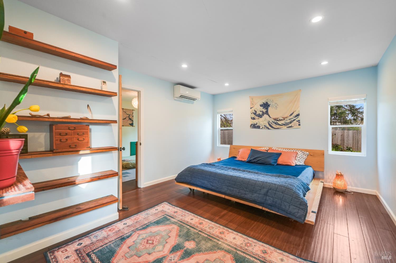 Detail Gallery Image 12 of 47 For 2103 Bodega Ave, Petaluma,  CA 94952 - 3 Beds | 2 Baths