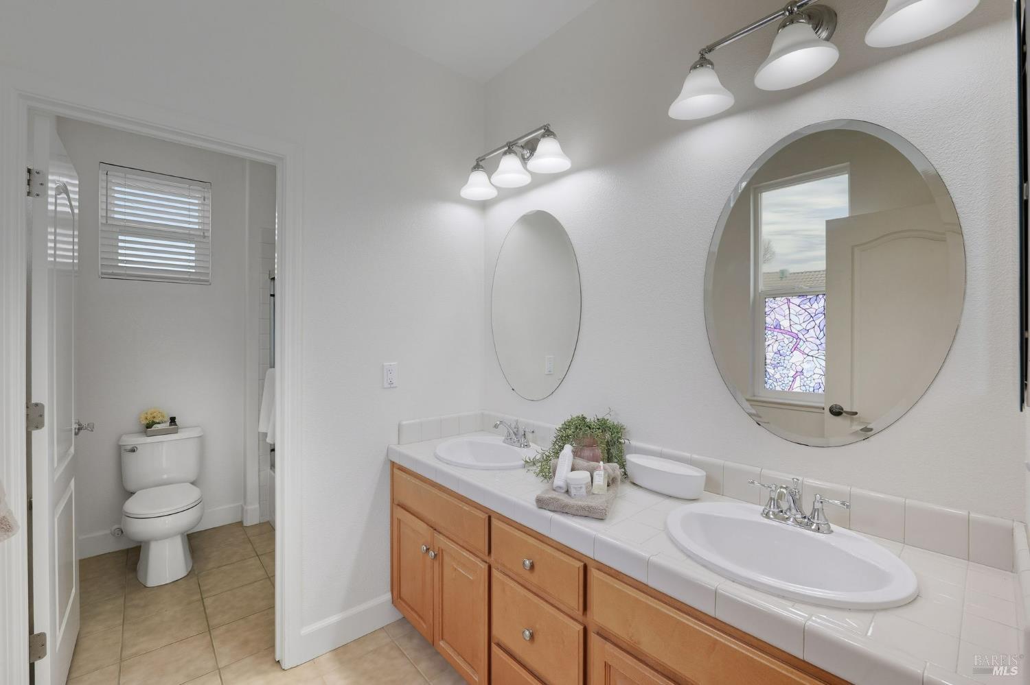 Detail Gallery Image 42 of 53 For 167 Terrazzo Ln, American Canyon,  CA 94503 - 4 Beds | 3/1 Baths