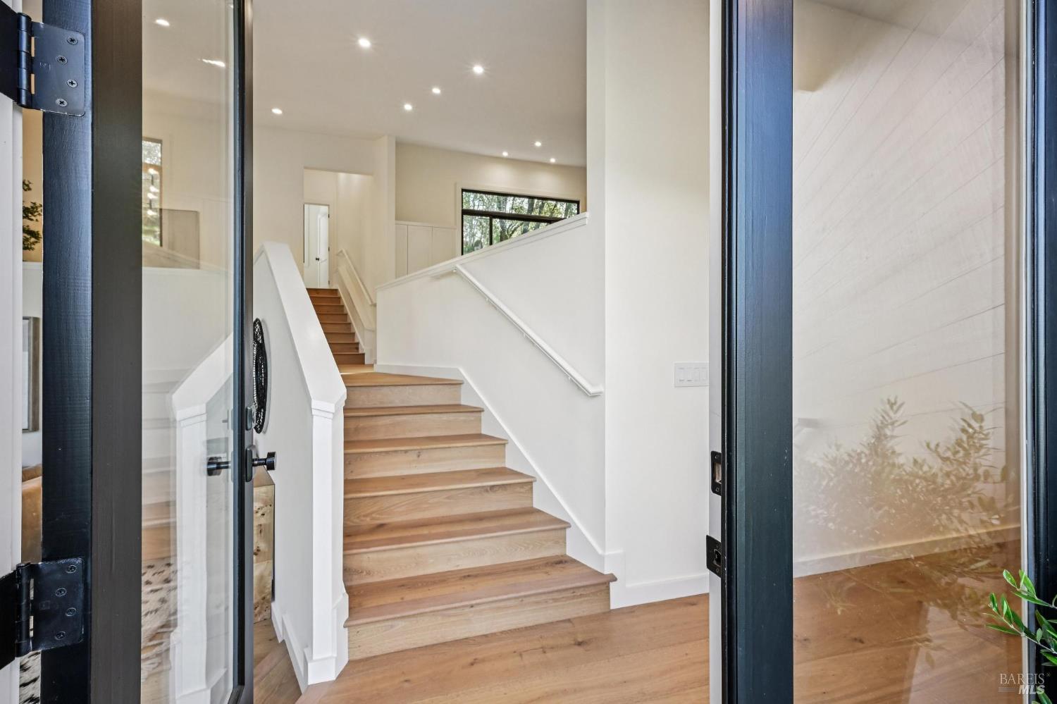 Detail Gallery Image 13 of 62 For 1160 Dance Dr, Sonoma,  CA 95476 - 3 Beds | 2/1 Baths