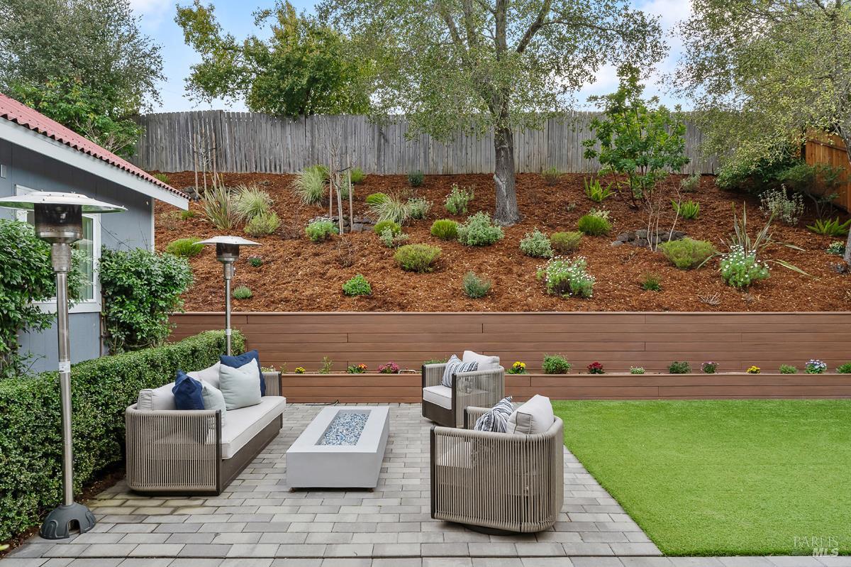 Detail Gallery Image 64 of 87 For 829 Del Ganado Rd, San Rafael,  CA 94903 - 4 Beds | 2 Baths