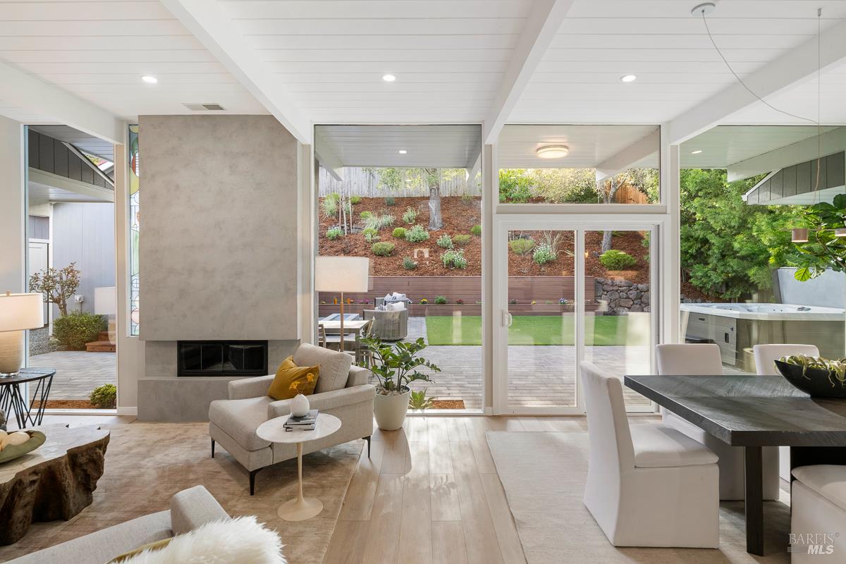 Detail Gallery Image 18 of 87 For 829 Del Ganado Rd, San Rafael,  CA 94903 - 4 Beds | 2 Baths