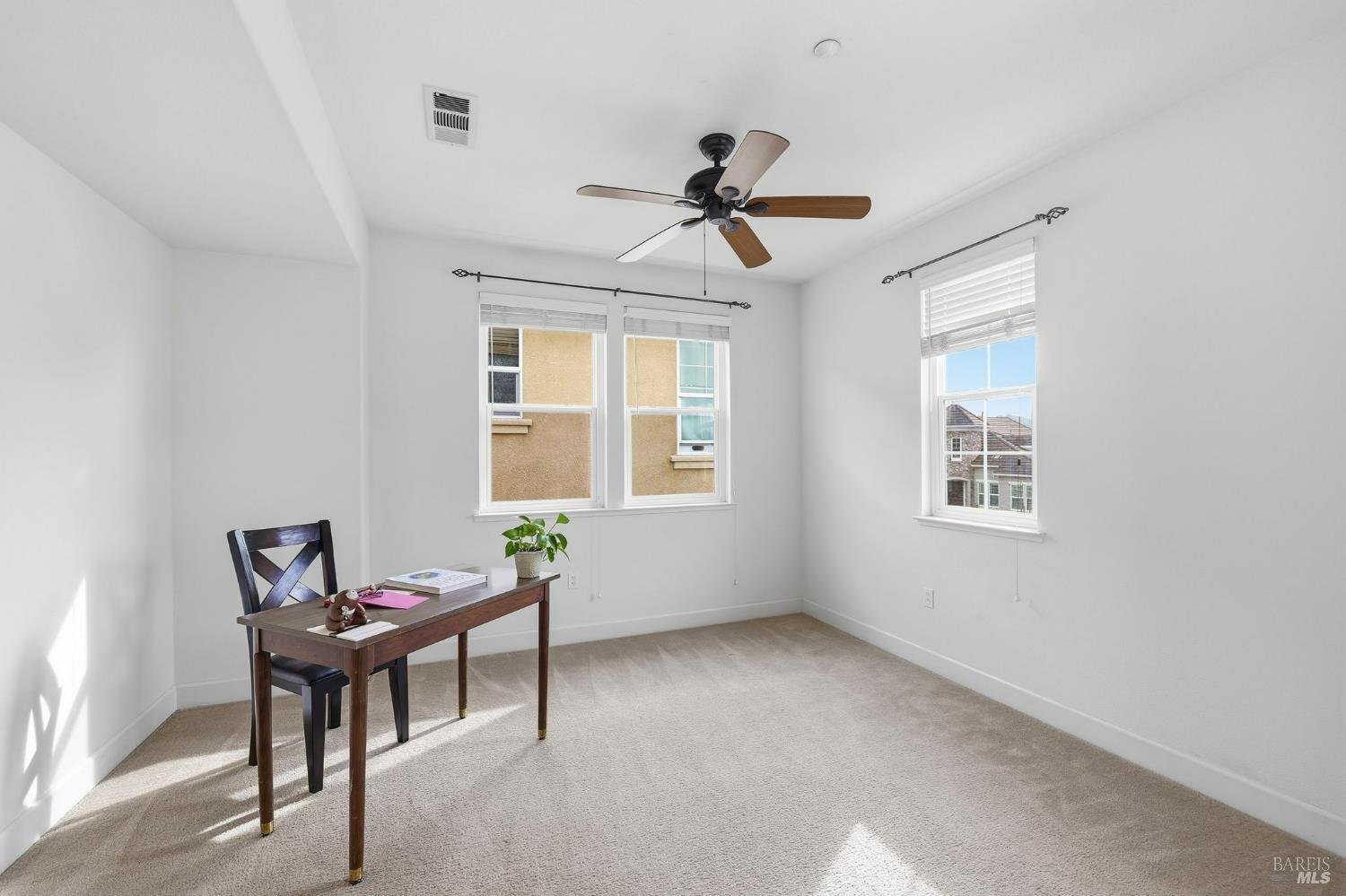 Detail Gallery Image 52 of 53 For 167 Terrazzo Ln, American Canyon,  CA 94503 - 4 Beds | 3/1 Baths