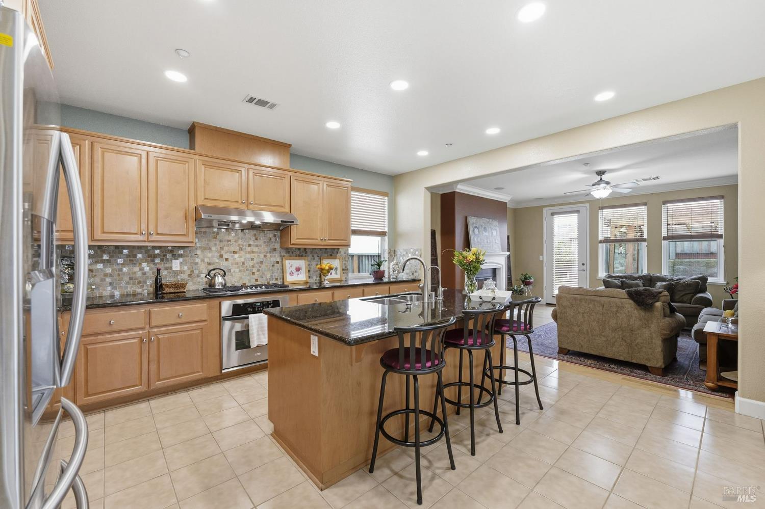 Detail Gallery Image 25 of 53 For 167 Terrazzo Ln, American Canyon,  CA 94503 - 4 Beds | 3/1 Baths