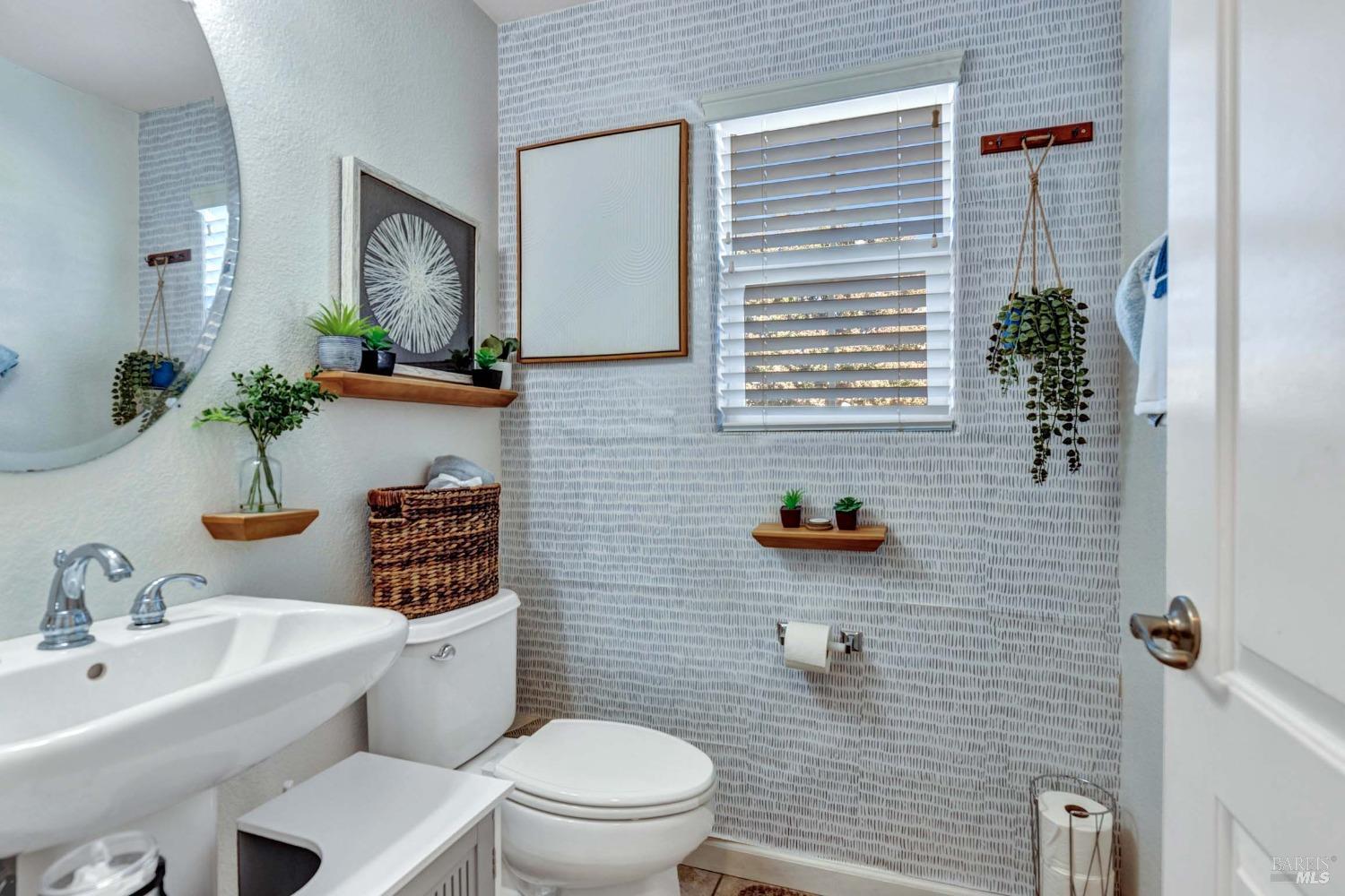 Detail Gallery Image 20 of 54 For 8115 W Carlisle St, Vallejo,  CA 94591 - 3 Beds | 2/1 Baths