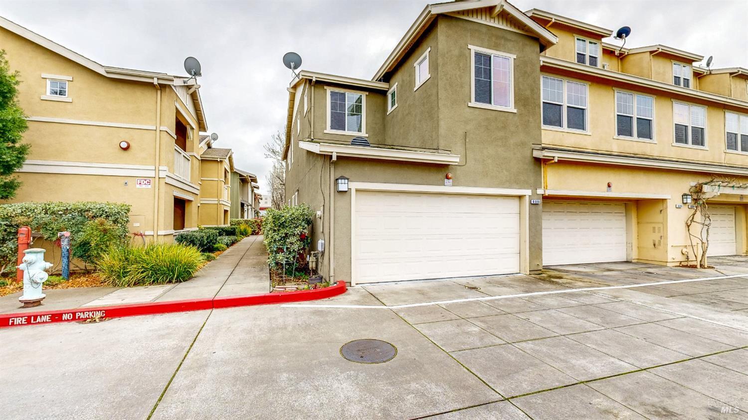 Detail Gallery Image 32 of 46 For 6698 Santero Way, Cotati,  CA 94931 - 3 Beds | 2/1 Baths