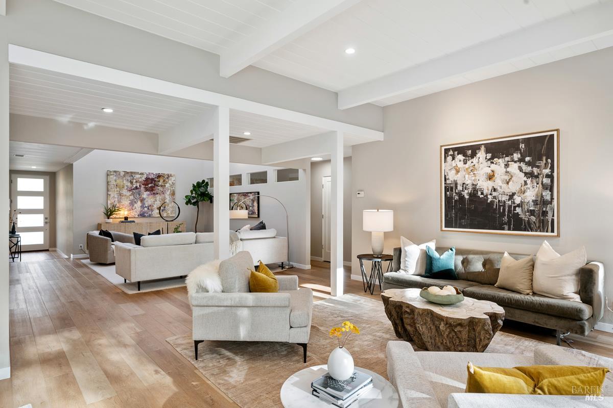 Detail Gallery Image 13 of 87 For 829 Del Ganado Rd, San Rafael,  CA 94903 - 4 Beds | 2 Baths