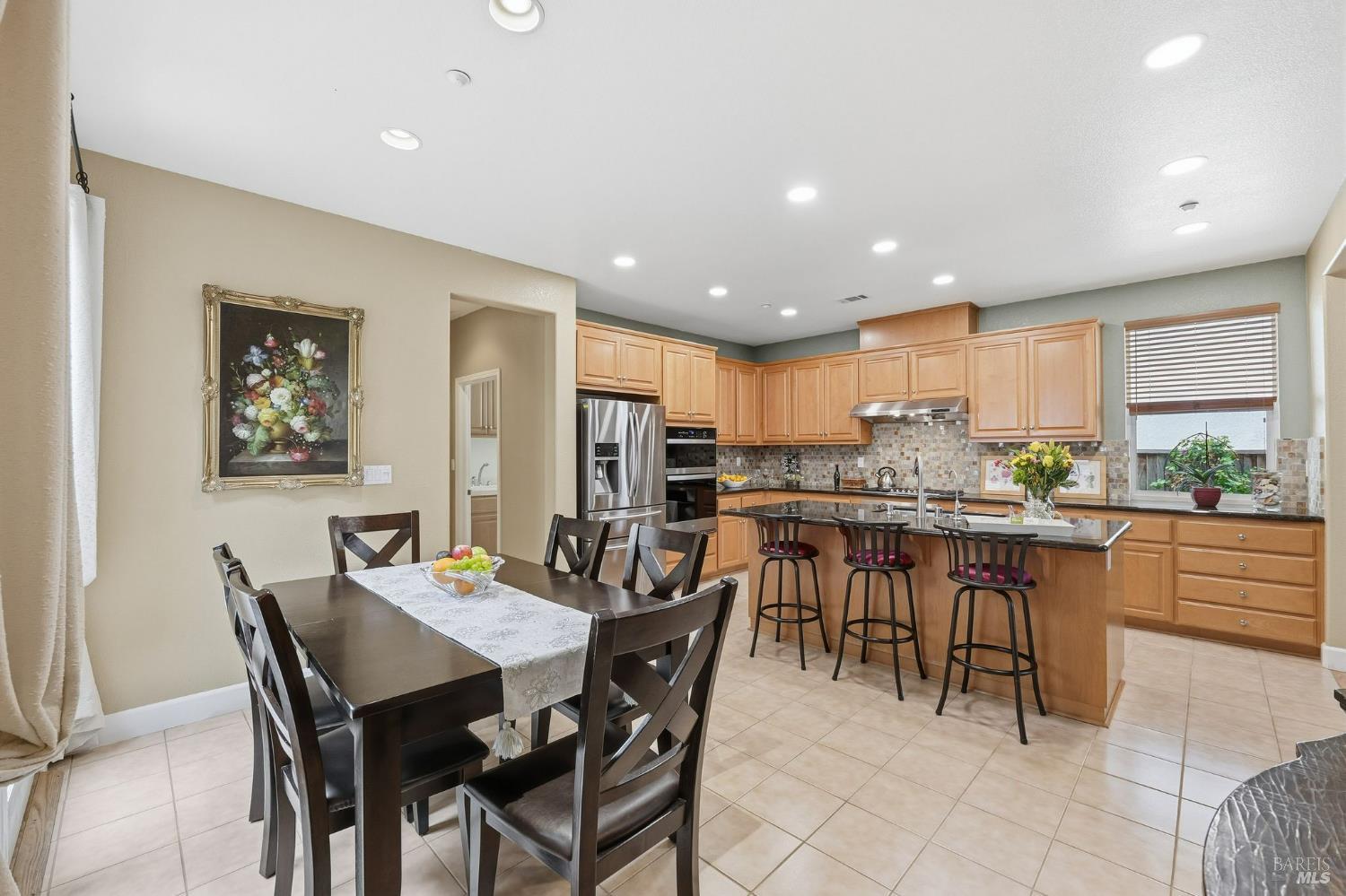 Detail Gallery Image 28 of 53 For 167 Terrazzo Ln, American Canyon,  CA 94503 - 4 Beds | 3/1 Baths