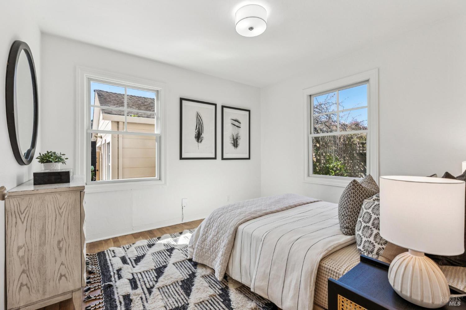 Detail Gallery Image 30 of 59 For 290 Sycamore Ave, Mill Valley,  CA 94941 - 4 Beds | 2 Baths