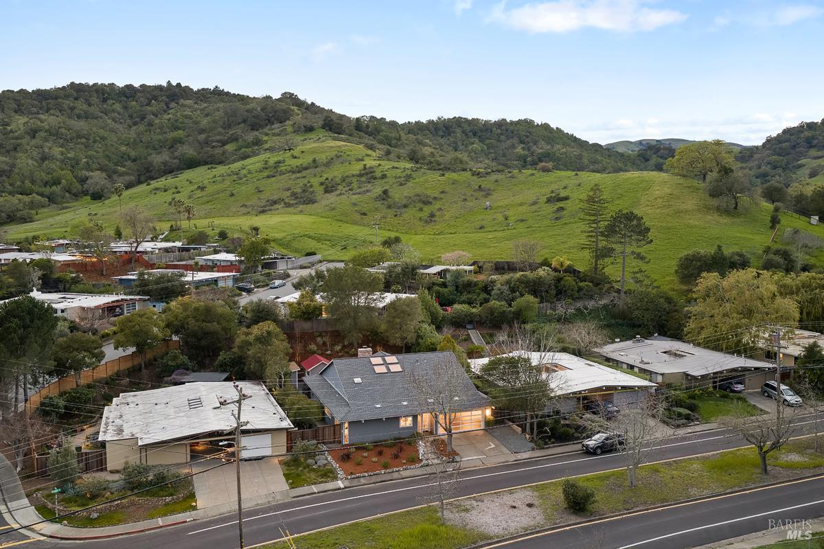 Detail Gallery Image 71 of 87 For 829 Del Ganado Rd, San Rafael,  CA 94903 - 4 Beds | 2 Baths