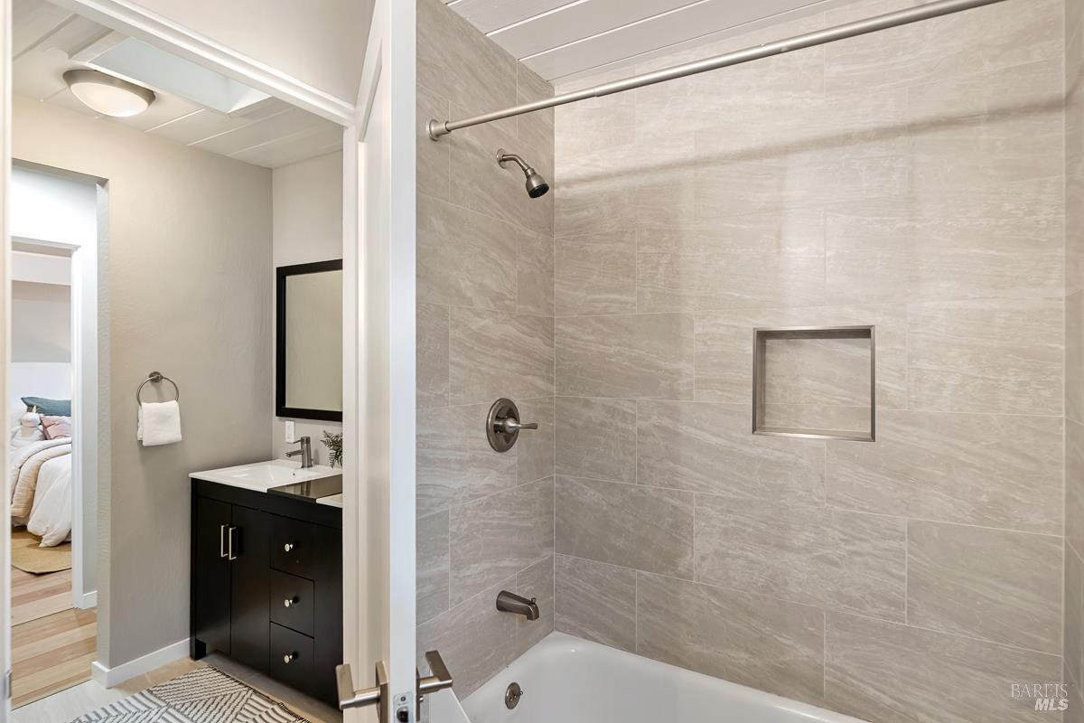 Detail Gallery Image 47 of 87 For 829 Del Ganado Rd, San Rafael,  CA 94903 - 4 Beds | 2 Baths