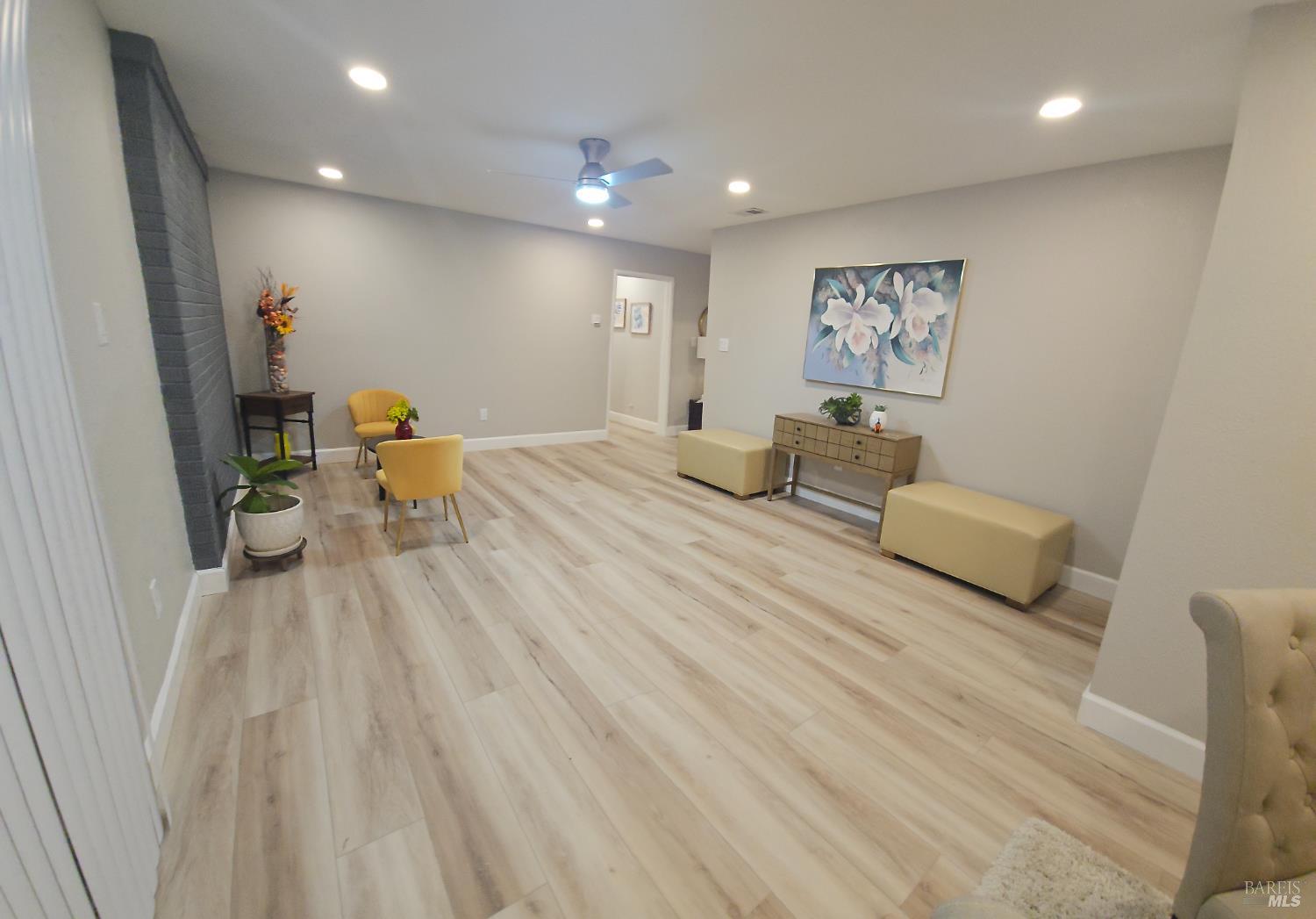 Detail Gallery Image 9 of 18 For 116 Bret Harte Way, Vallejo,  CA 94589 - 4 Beds | 2 Baths