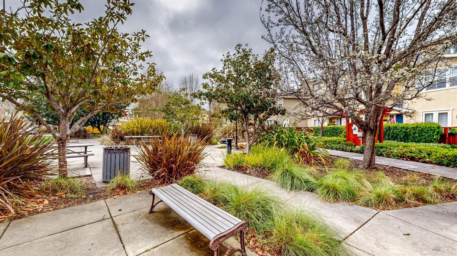 Detail Gallery Image 36 of 46 For 6698 Santero Way, Cotati,  CA 94931 - 3 Beds | 2/1 Baths