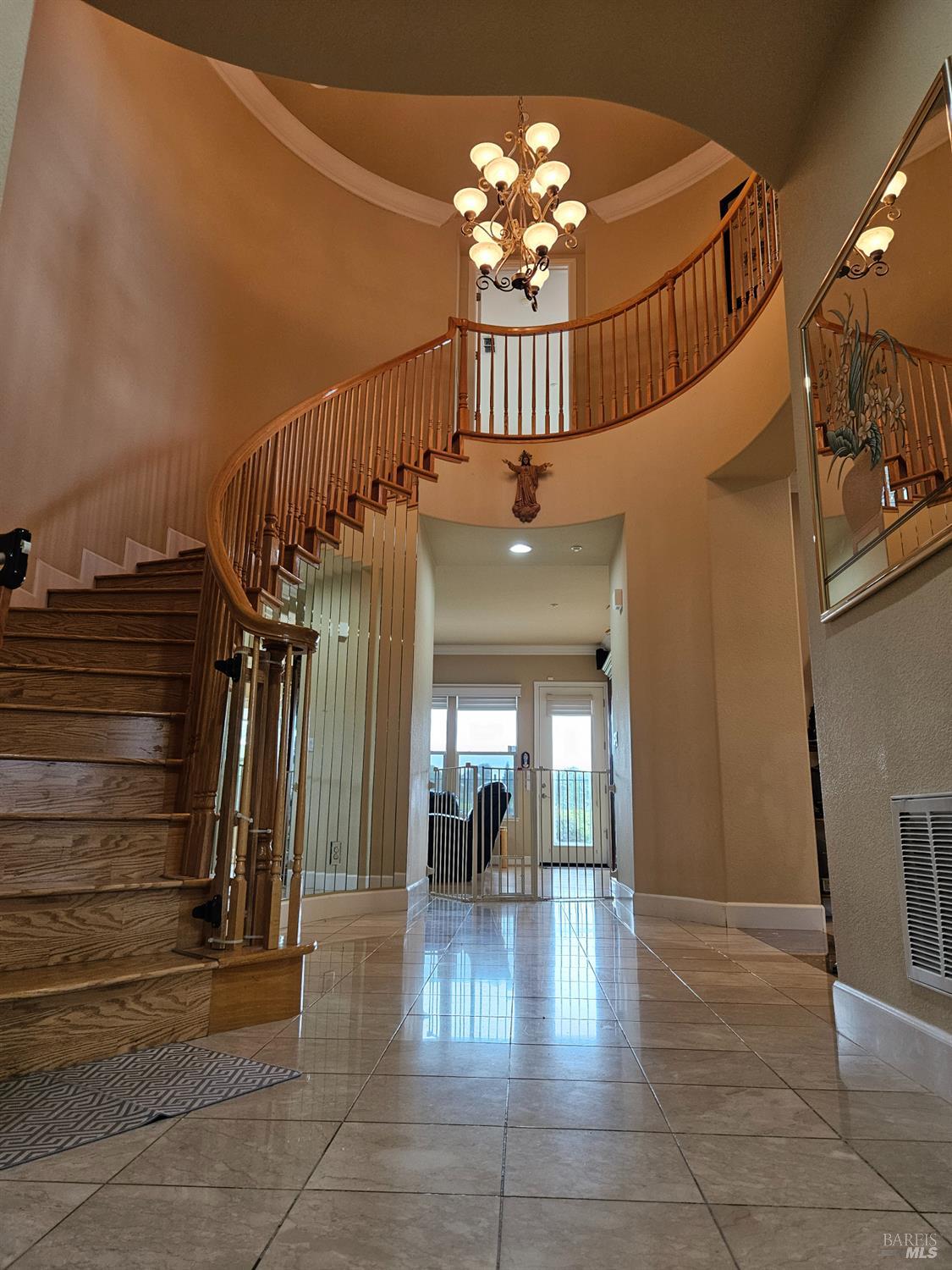 Detail Gallery Image 42 of 53 For 2901 Pebble Beach Cir, Fairfield,  CA 94534 - 6 Beds | 5/1 Baths