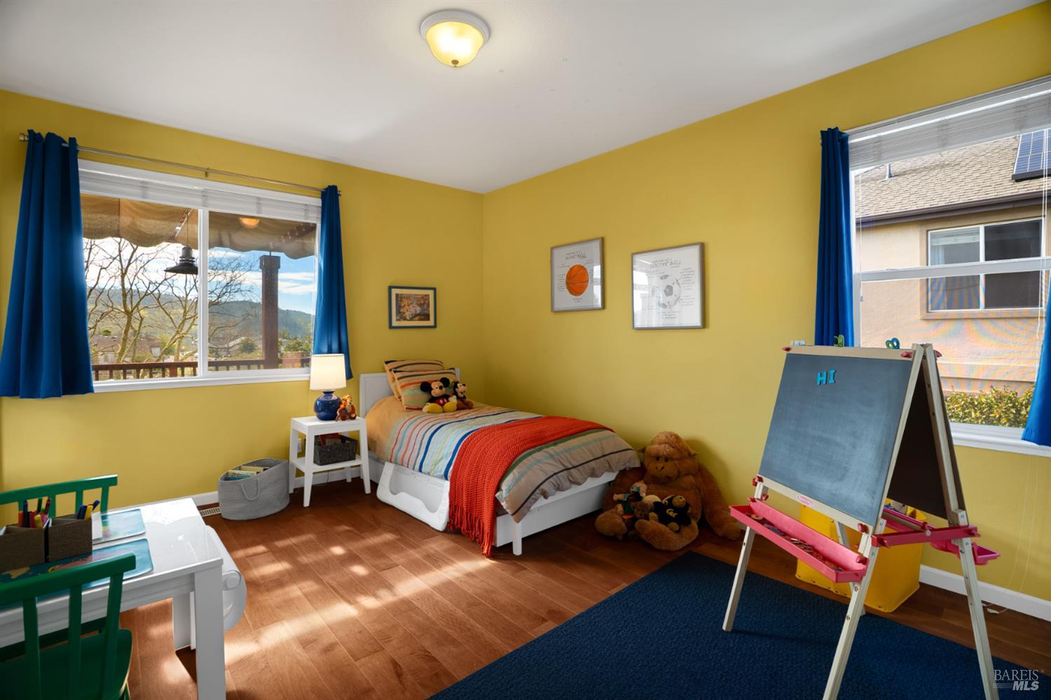 Detail Gallery Image 25 of 61 For 5870 Sailing Hawk Ave, Santa Rosa,  CA 95409 - 4 Beds | 4/1 Baths