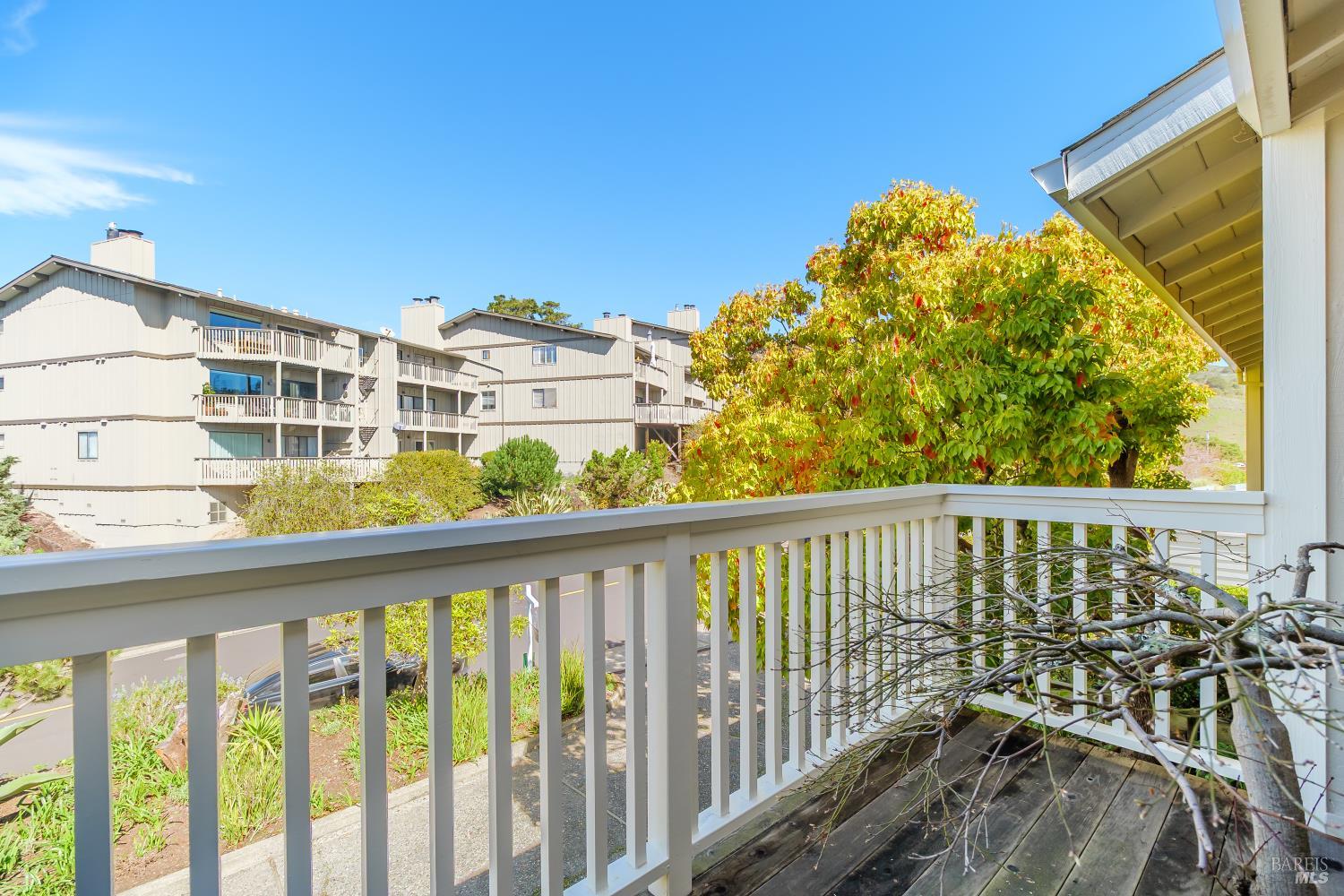 Detail Gallery Image 30 of 30 For 80 Lyford Dr #1,  Tiburon,  CA 94920 - 2 Beds | 2 Baths