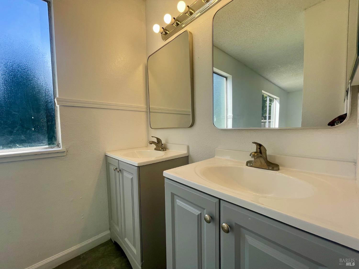 Detail Gallery Image 29 of 31 For 464 Evelyn Cir, Vallejo,  CA 94589 - 4 Beds | 2 Baths