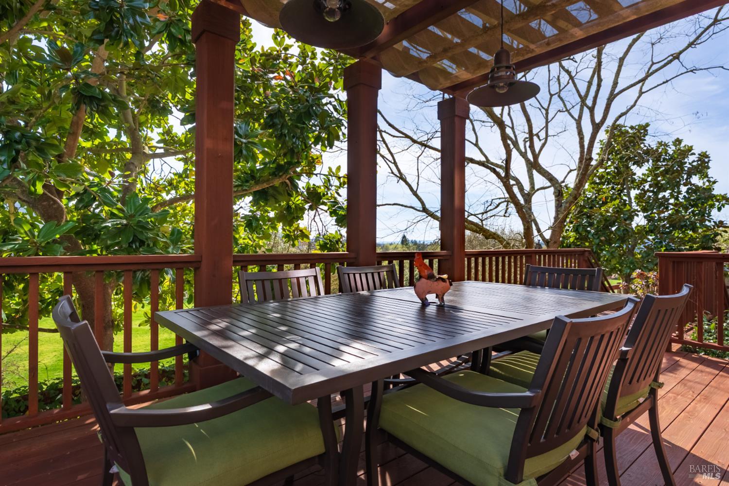 Detail Gallery Image 52 of 61 For 5870 Sailing Hawk Ave, Santa Rosa,  CA 95409 - 4 Beds | 4/1 Baths