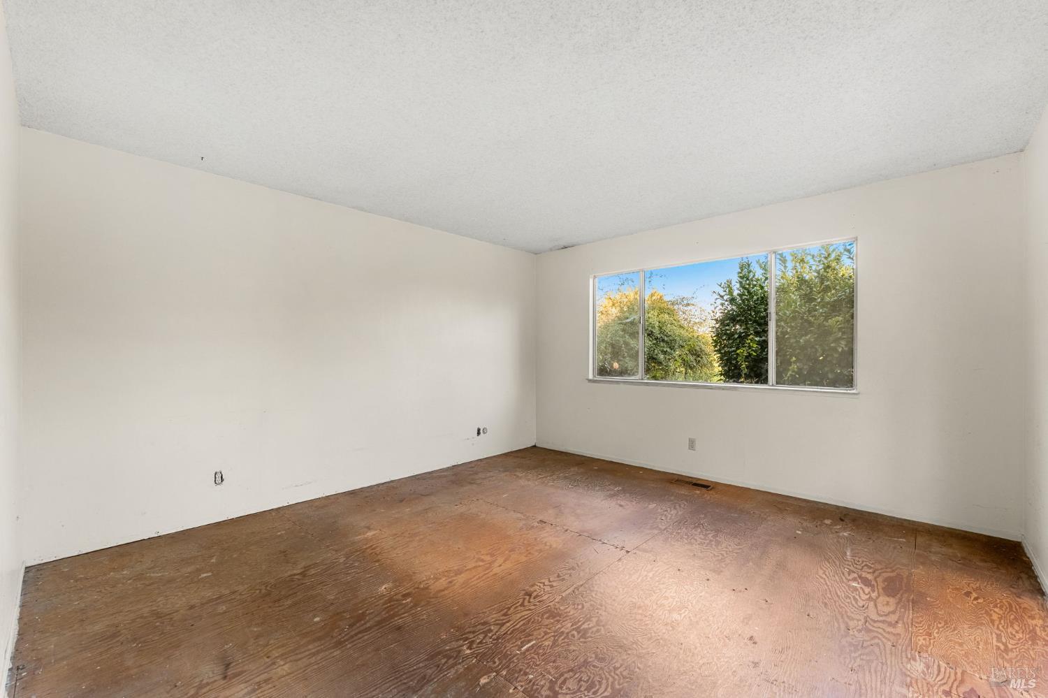 Detail Gallery Image 30 of 36 For 1100 Rutherford Rd, Rutherford,  CA 94573 - 3 Beds | 2/1 Baths