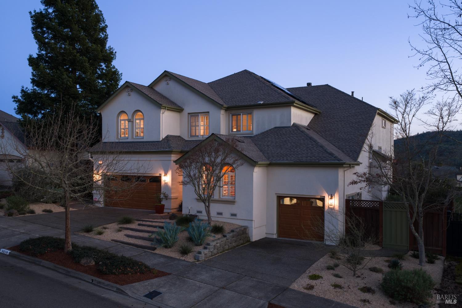 Front Image Thumbnail for BA326012068