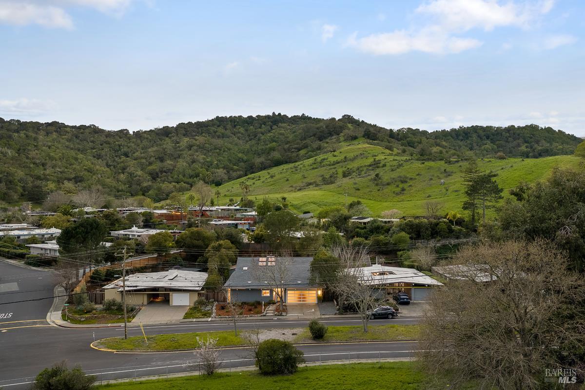 Detail Gallery Image 70 of 87 For 829 Del Ganado Rd, San Rafael,  CA 94903 - 4 Beds | 2 Baths