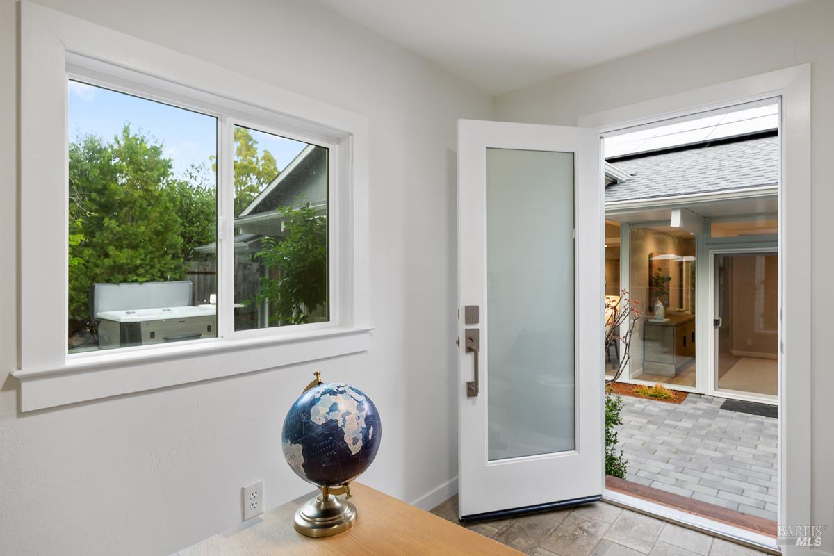 Detail Gallery Image 61 of 87 For 829 Del Ganado Rd, San Rafael,  CA 94903 - 4 Beds | 2 Baths