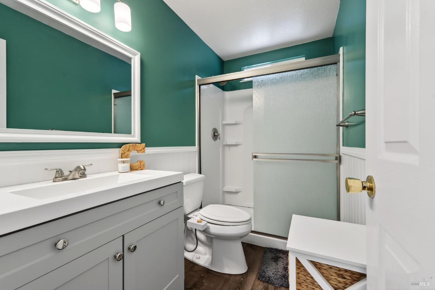 Detail Gallery Image 16 of 27 For 1936 Genoa Pl, Santa Rosa,  CA 95403 - 3 Beds | 2 Baths