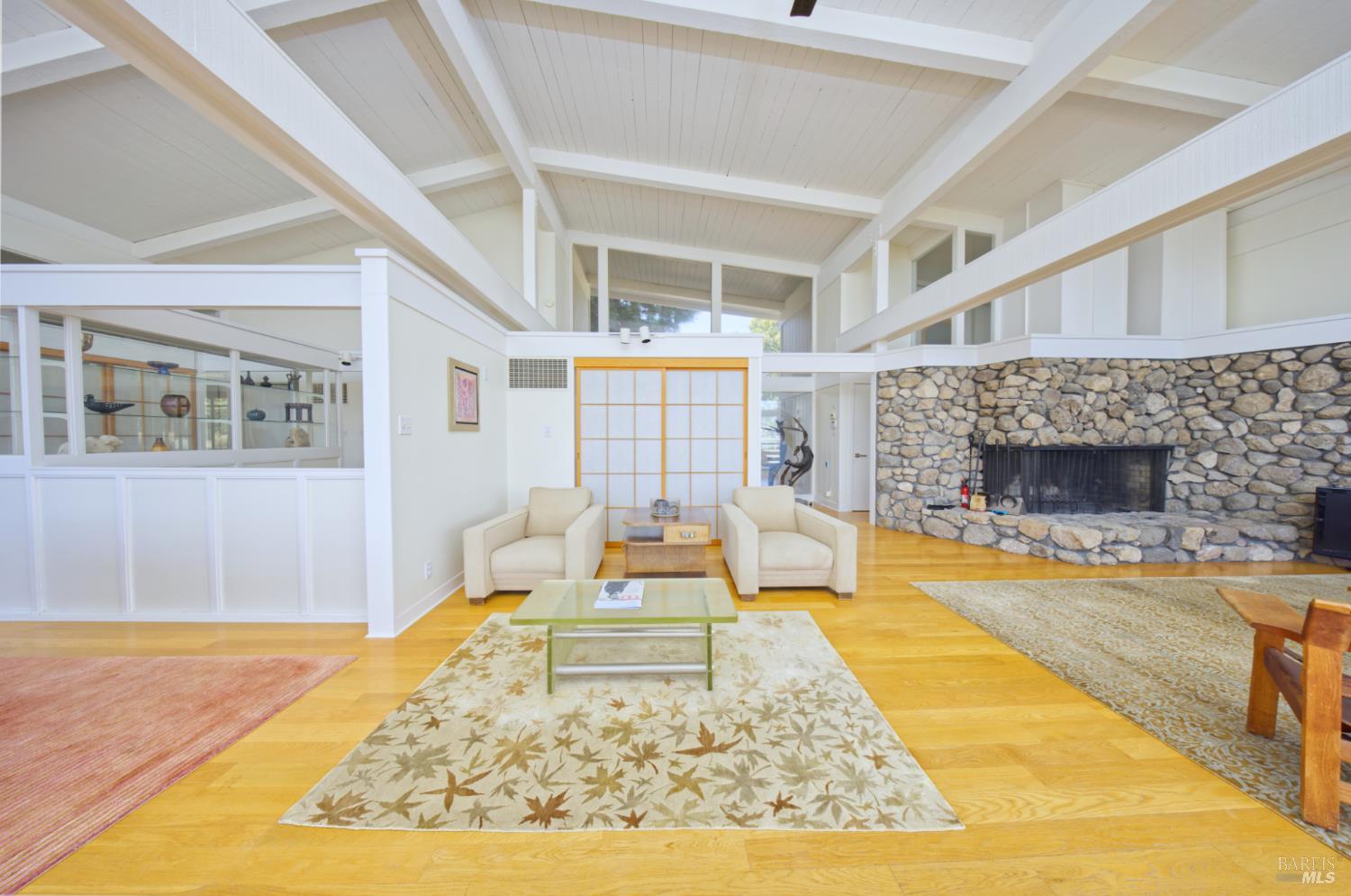 Detail Gallery Image 13 of 67 For 1755 Diamond Mountain Rd, Calistoga,  CA 94515 - 3 Beds | 3/1 Baths