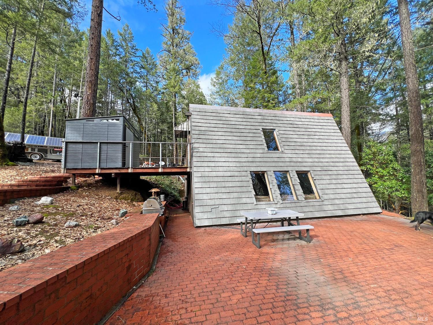 Detail Gallery Image 3 of 38 For 4311 Forest Hill Dr, Potter Valley,  CA 95469 - 2 Beds | 1 Baths