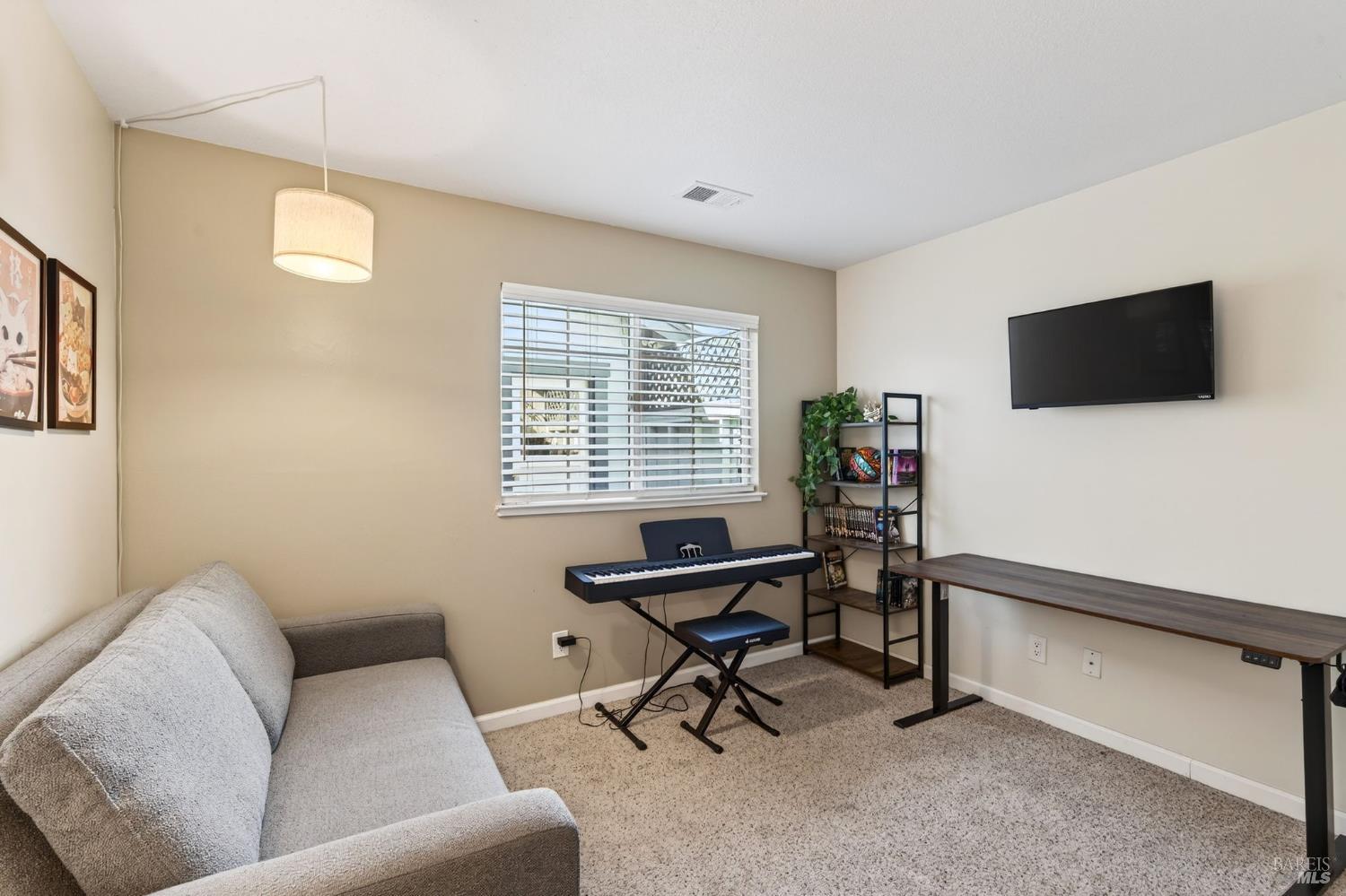 Detail Gallery Image 18 of 27 For 1936 Genoa Pl, Santa Rosa,  CA 95403 - 3 Beds | 2 Baths