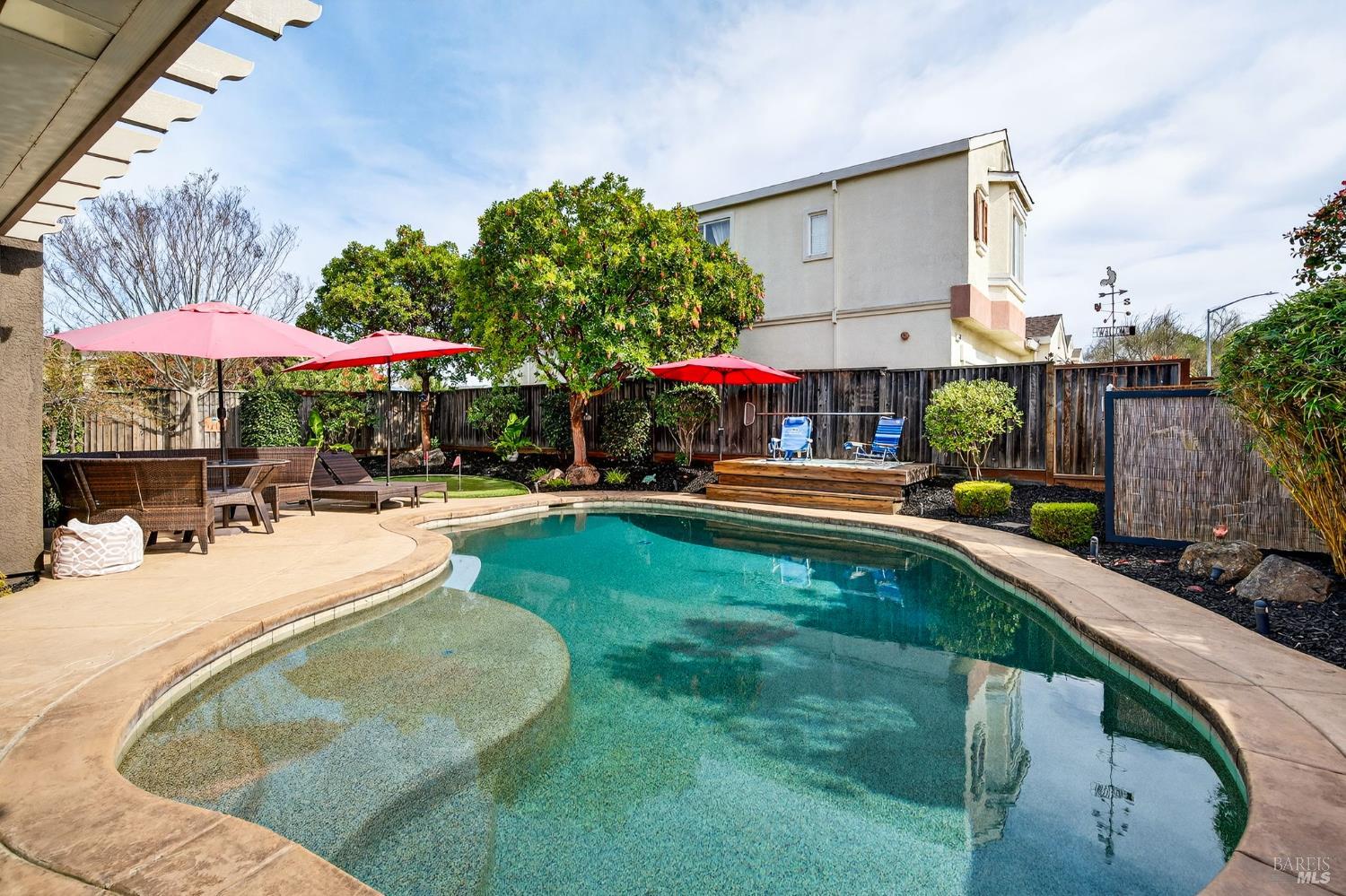 Detail Gallery Image 37 of 55 For 552 Cattail Ct, American Canyon,  CA 94503 - 4 Beds | 2 Baths