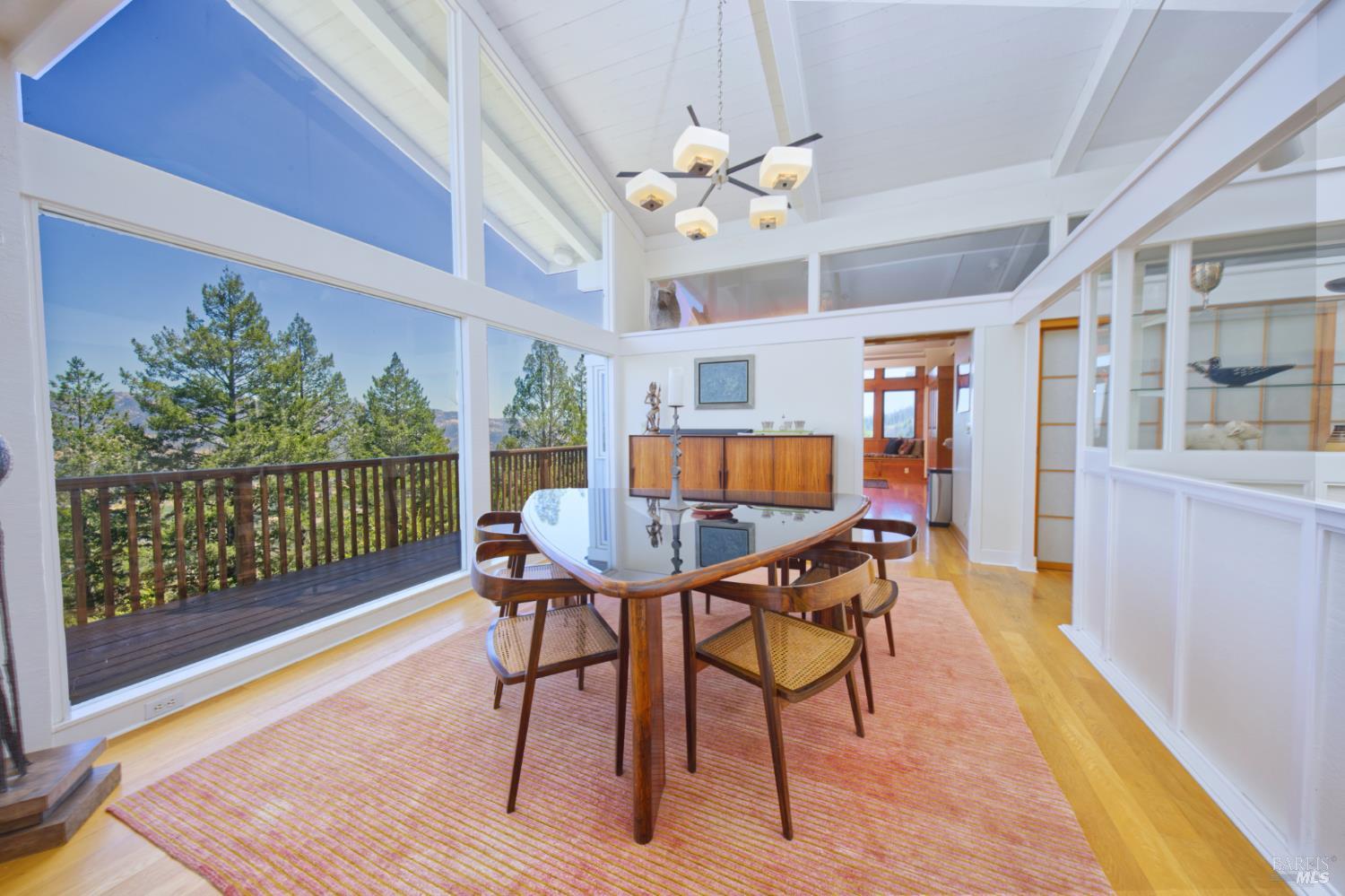 Detail Gallery Image 14 of 67 For 1755 Diamond Mountain Rd, Calistoga,  CA 94515 - 3 Beds | 3/1 Baths