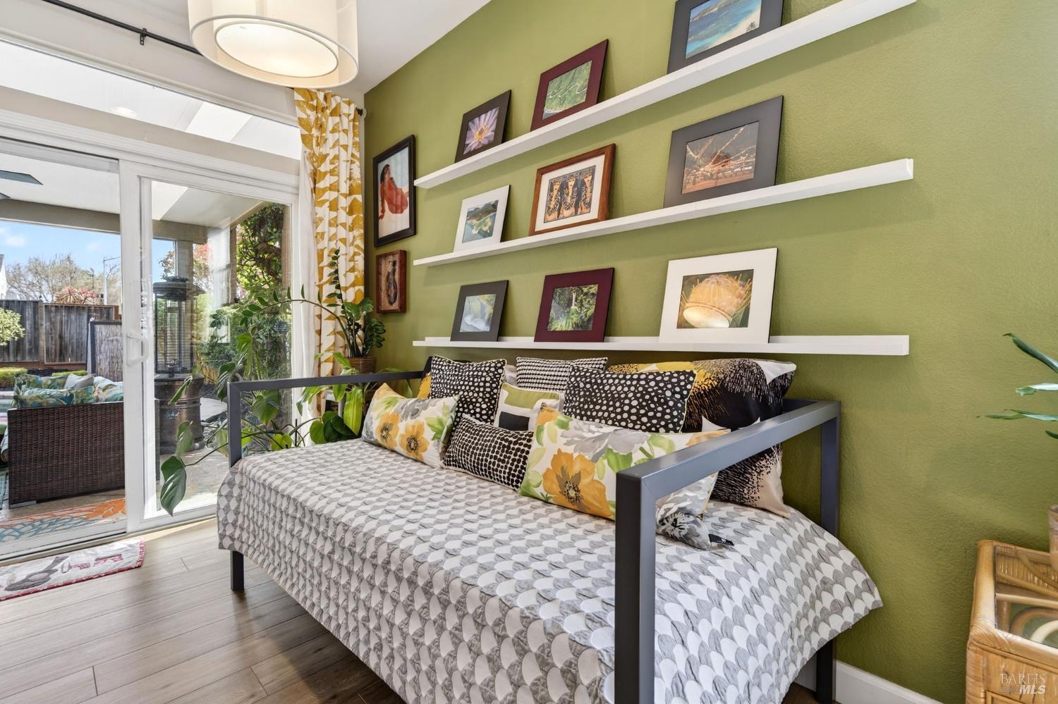 Detail Gallery Image 9 of 55 For 552 Cattail Ct, American Canyon,  CA 94503 - 4 Beds | 2 Baths