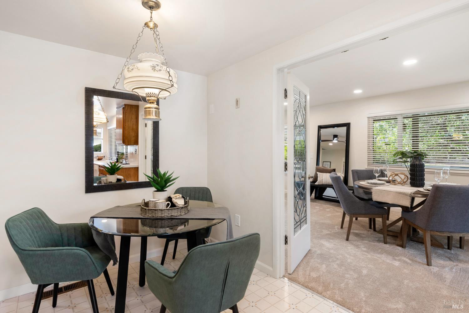 Detail Gallery Image 23 of 33 For 360 Twin Lakes Dr, Santa Rosa,  CA 95409 - 2 Beds | 2 Baths