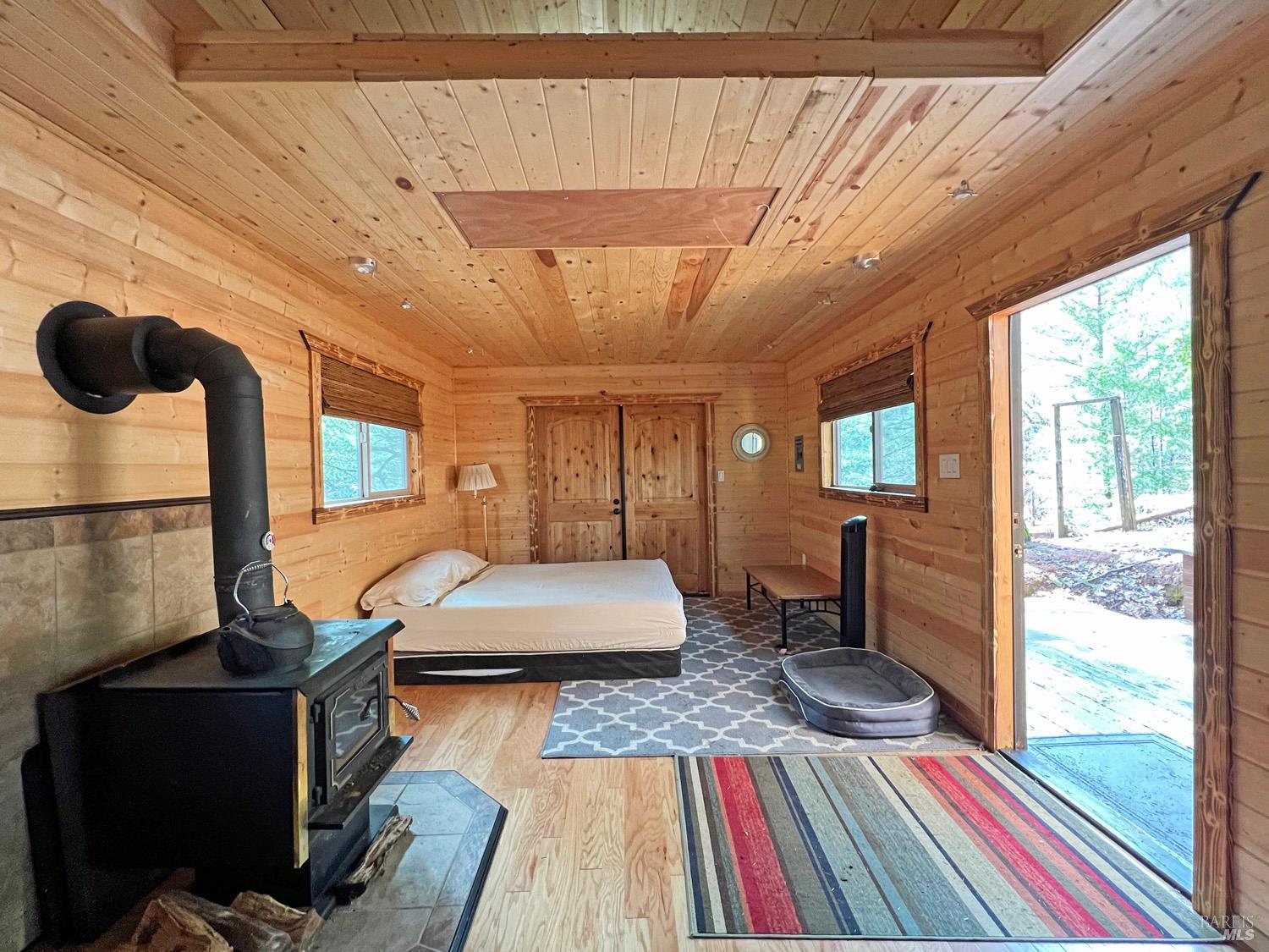 Detail Gallery Image 17 of 38 For 4311 Forest Hill Dr, Potter Valley,  CA 95469 - 2 Beds | 1 Baths