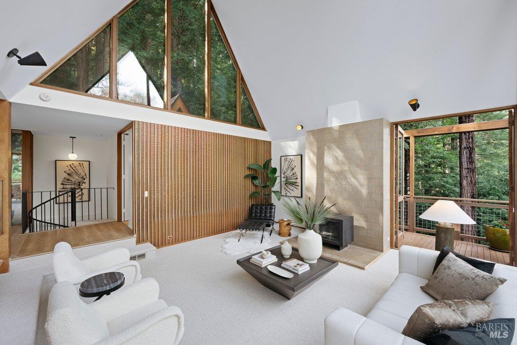 Detail Gallery Image 16 of 63 For 410 Monte Vista Ave, Mill Valley,  CA 94941 - 5 Beds | 3 Baths