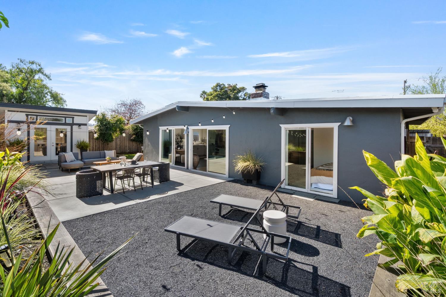 Detail Gallery Image 16 of 20 For 826 Vendola Dr, San Rafael,  CA 94903 - 4 Beds | 2 Baths