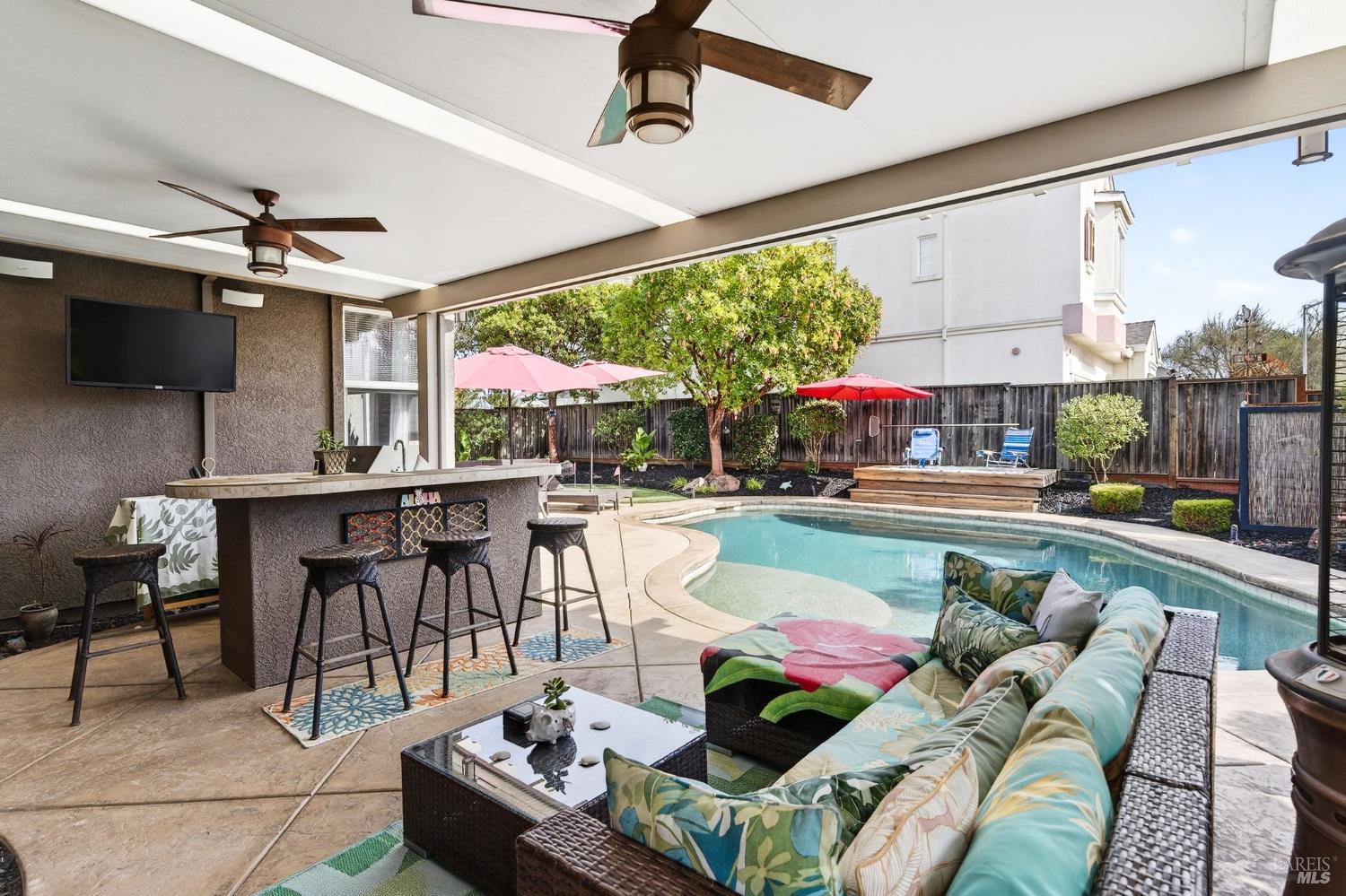 Detail Gallery Image 38 of 55 For 552 Cattail Ct, American Canyon,  CA 94503 - 4 Beds | 2 Baths