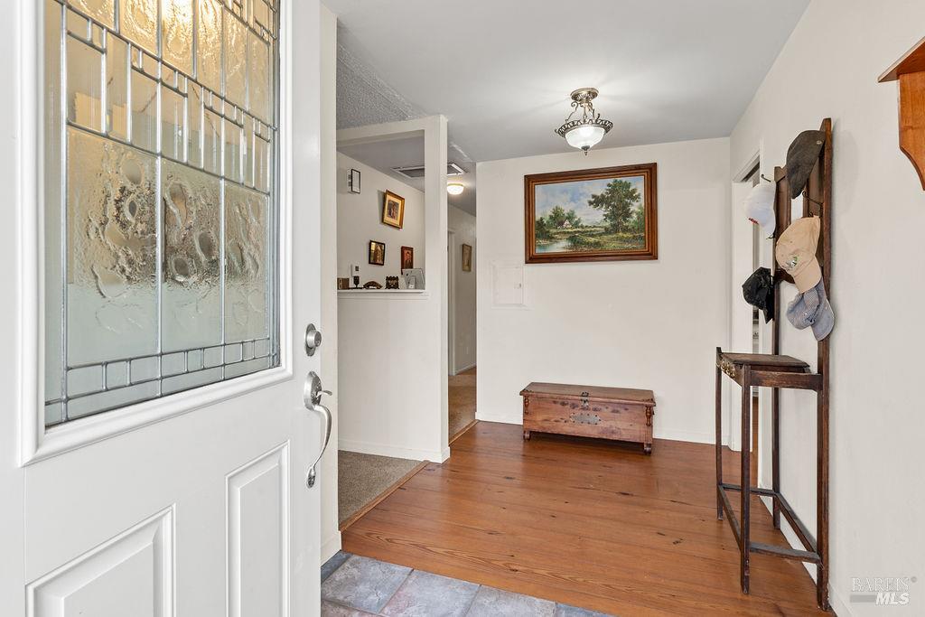 Detail Gallery Image 26 of 49 For 2336 Greenbriar Way, Santa Rosa,  CA 95409 - 3 Beds | 2 Baths