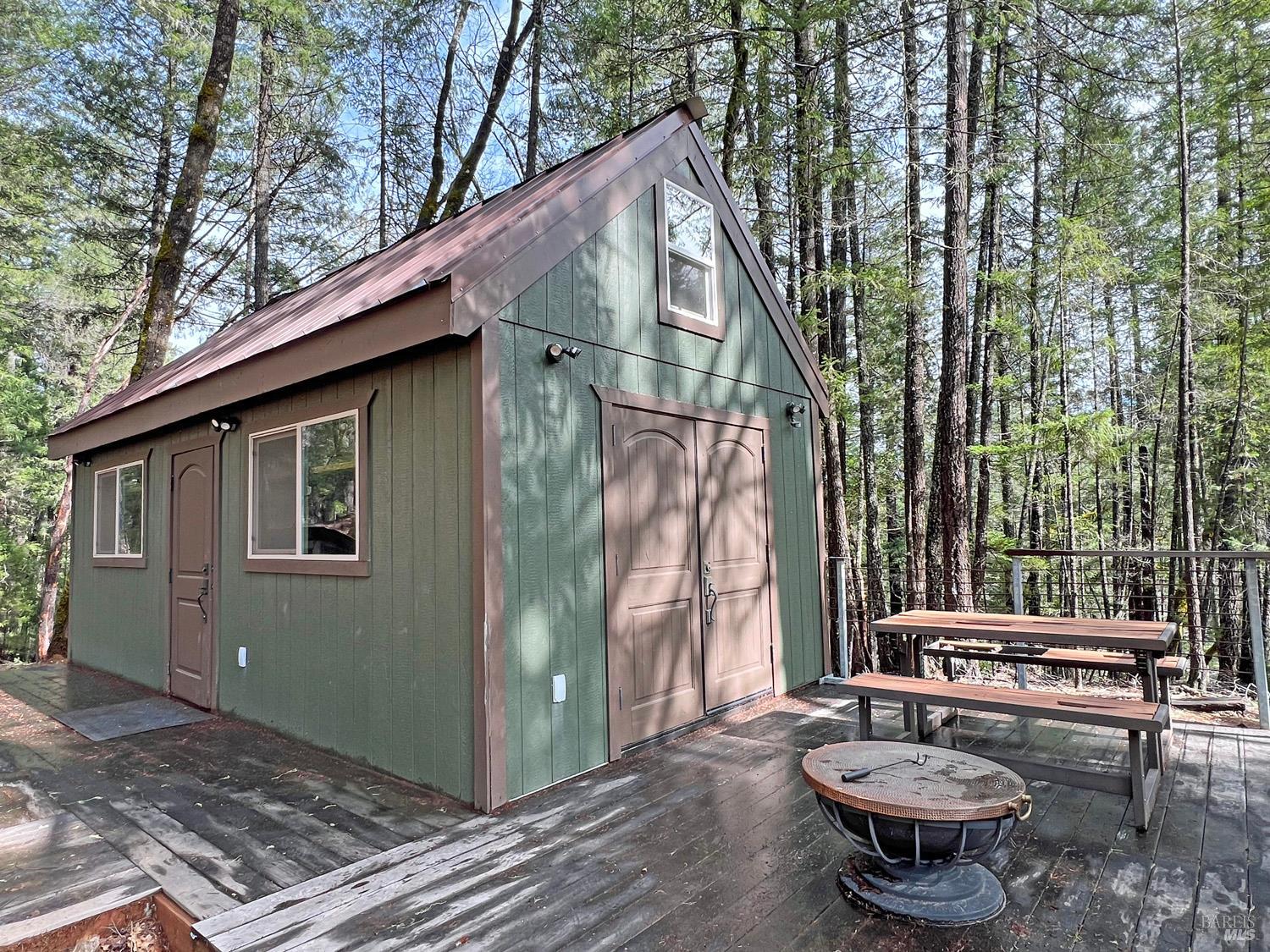 Detail Gallery Image 15 of 38 For 4311 Forest Hill Dr, Potter Valley,  CA 95469 - 2 Beds | 1 Baths