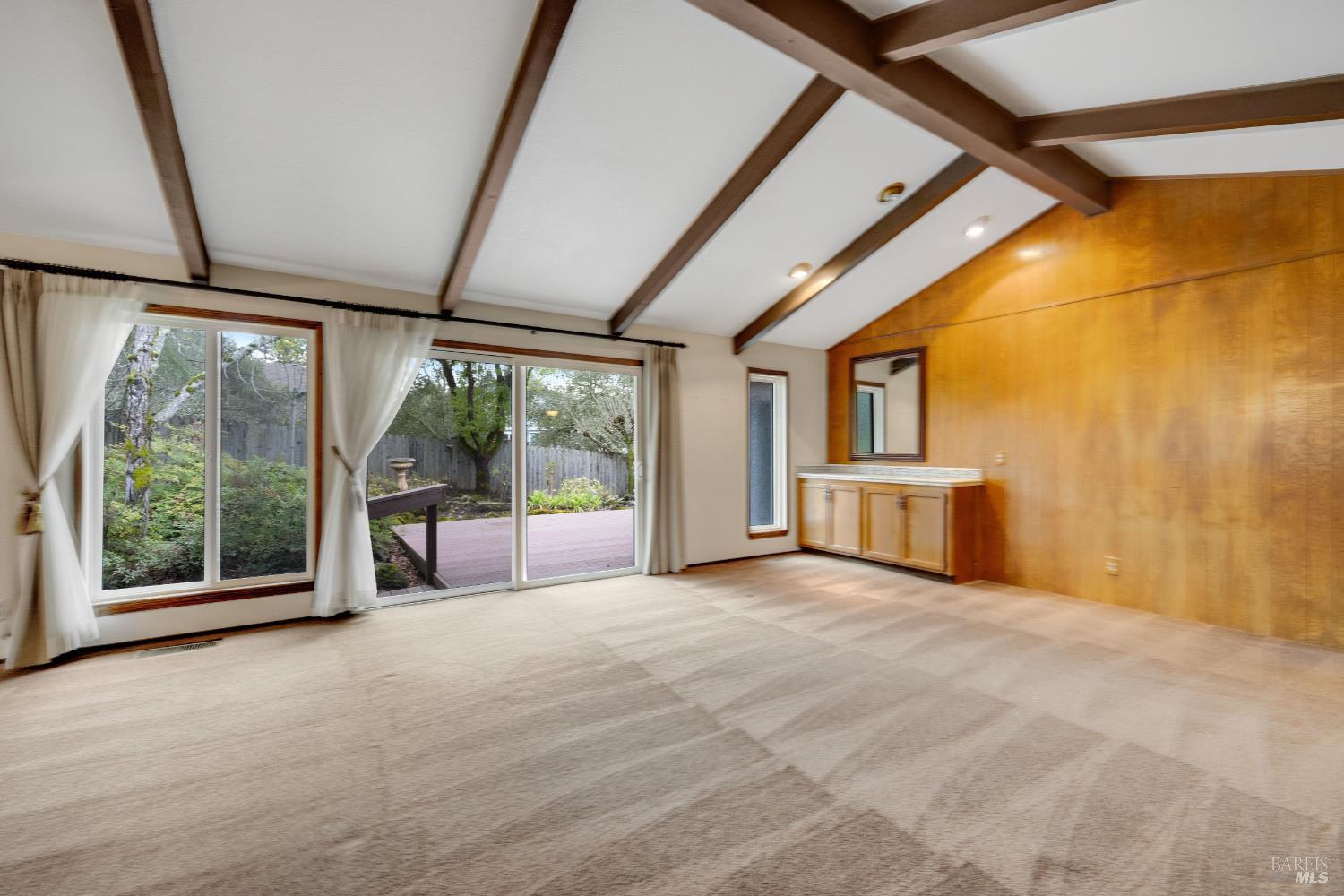 Detail Gallery Image 14 of 55 For 4746 Tarton Dr, Santa Rosa,  CA 95405 - 2 Beds | 2 Baths