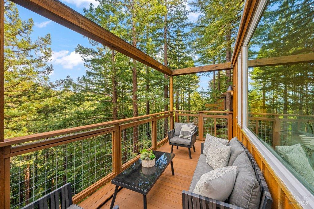 Detail Gallery Image 29 of 63 For 410 Monte Vista Ave, Mill Valley,  CA 94941 - 5 Beds | 3 Baths