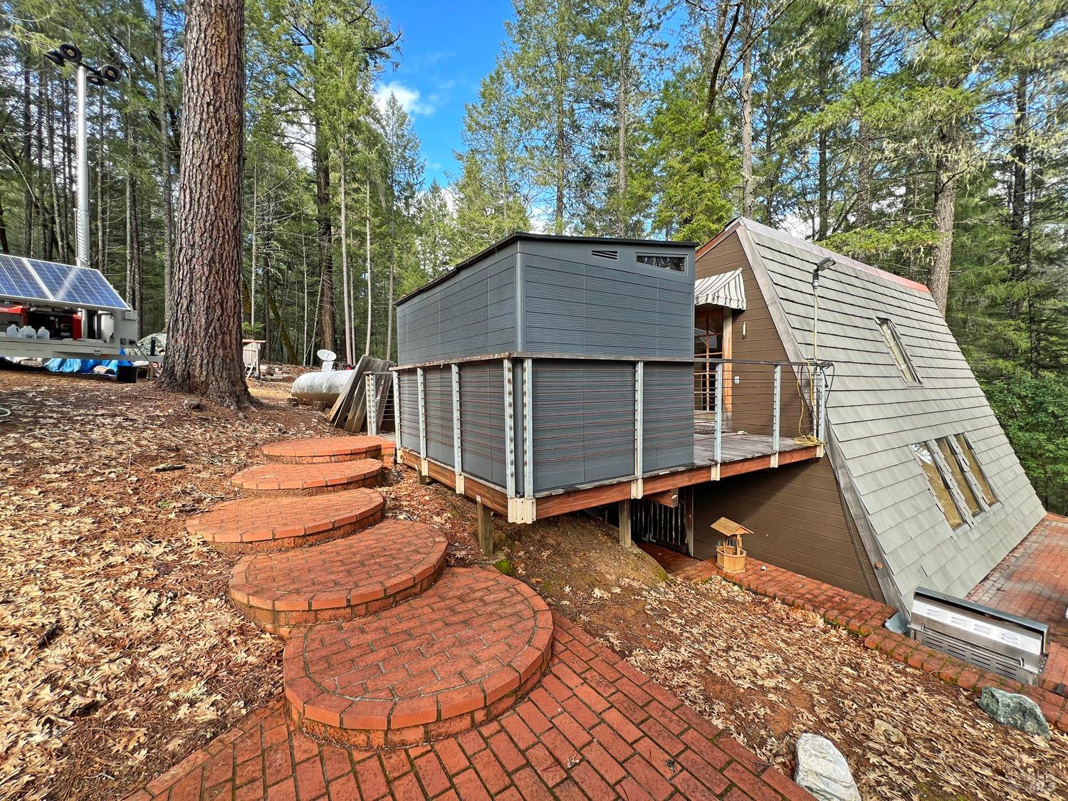 Detail Gallery Image 19 of 38 For 4311 Forest Hill Dr, Potter Valley,  CA 95469 - 2 Beds | 1 Baths