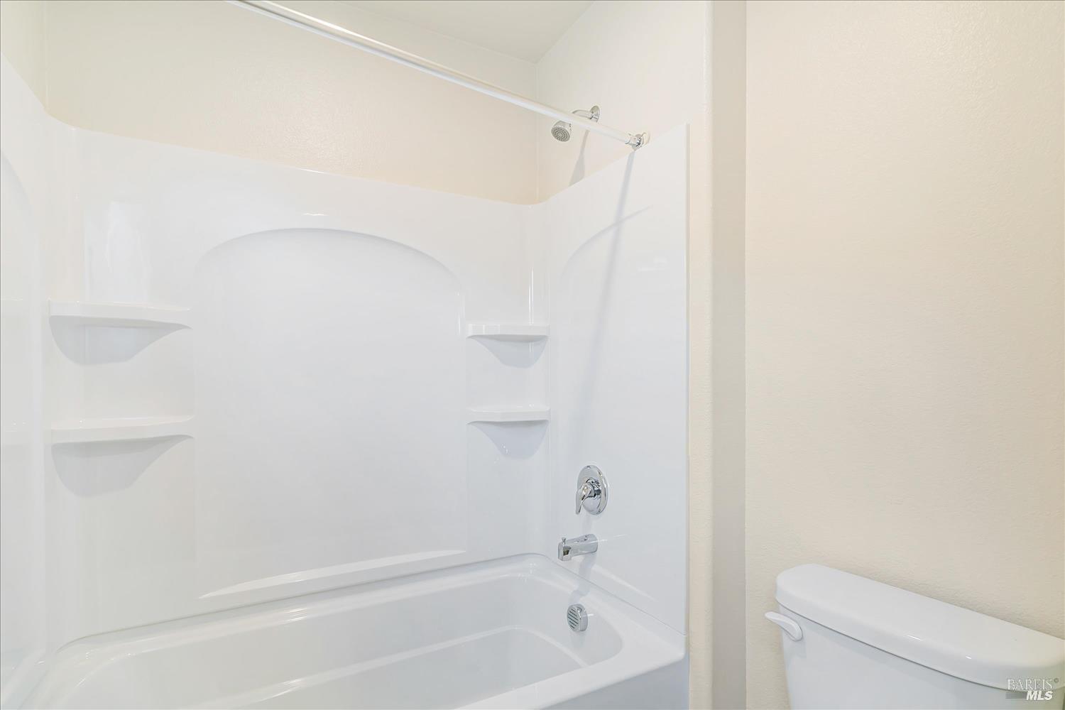 Detail Gallery Image 21 of 23 For 122 Flounder St, Suisun City,  CA 94585 - 3 Beds | 2/1 Baths