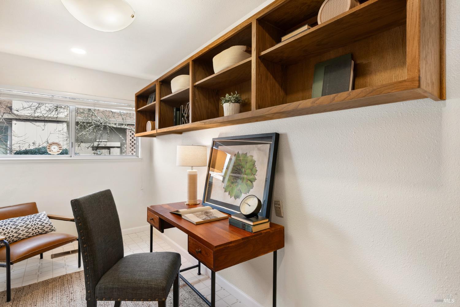 Detail Gallery Image 27 of 33 For 360 Twin Lakes Dr, Santa Rosa,  CA 95409 - 2 Beds | 2 Baths