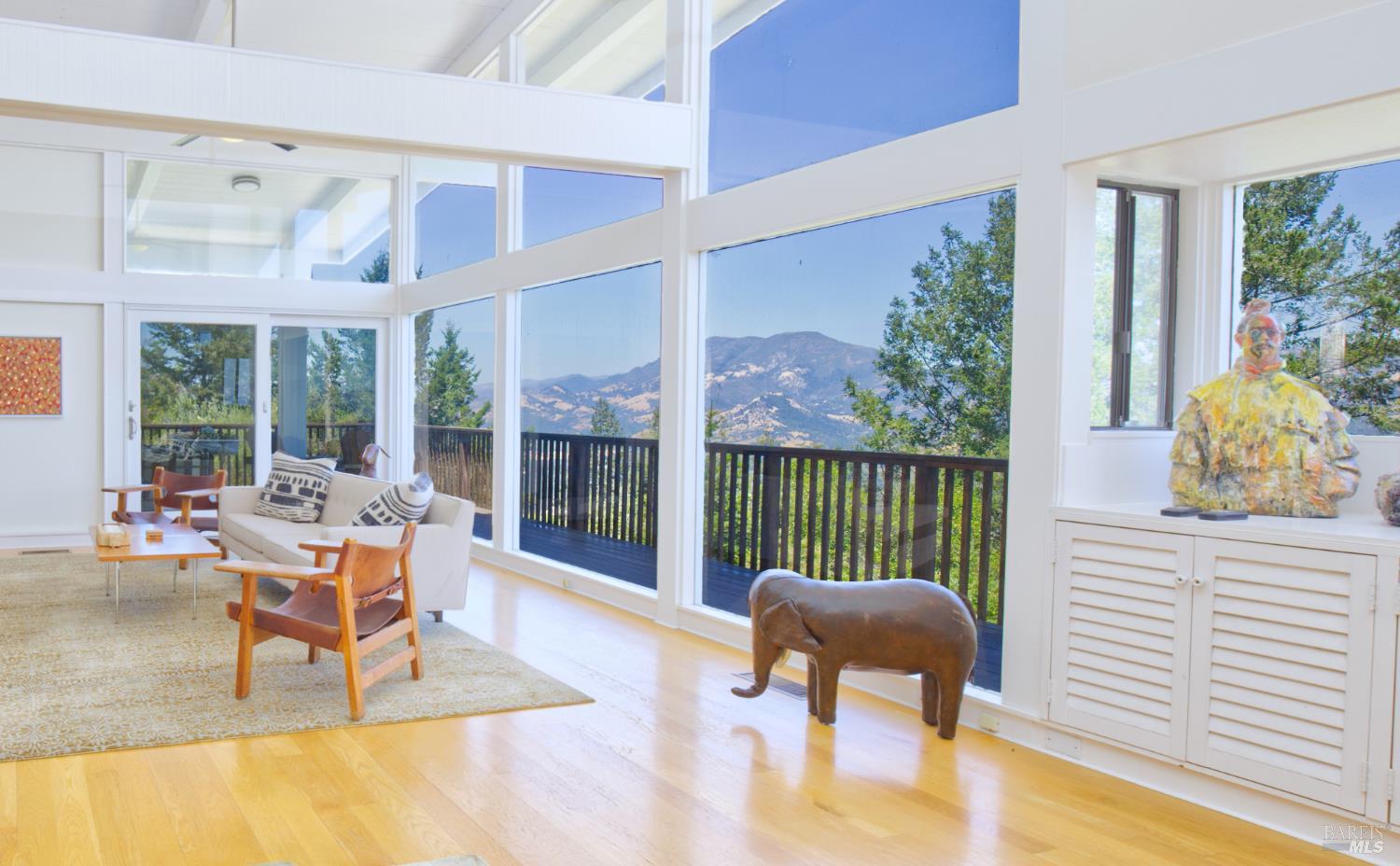 Detail Gallery Image 11 of 67 For 1755 Diamond Mountain Rd, Calistoga,  CA 94515 - 3 Beds | 3/1 Baths