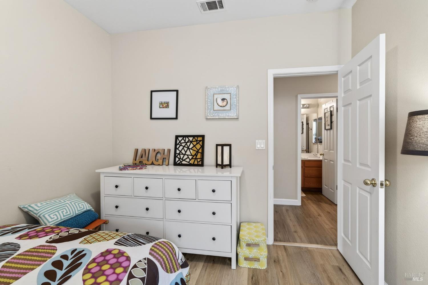 Detail Gallery Image 25 of 55 For 552 Cattail Ct, American Canyon,  CA 94503 - 4 Beds | 2 Baths