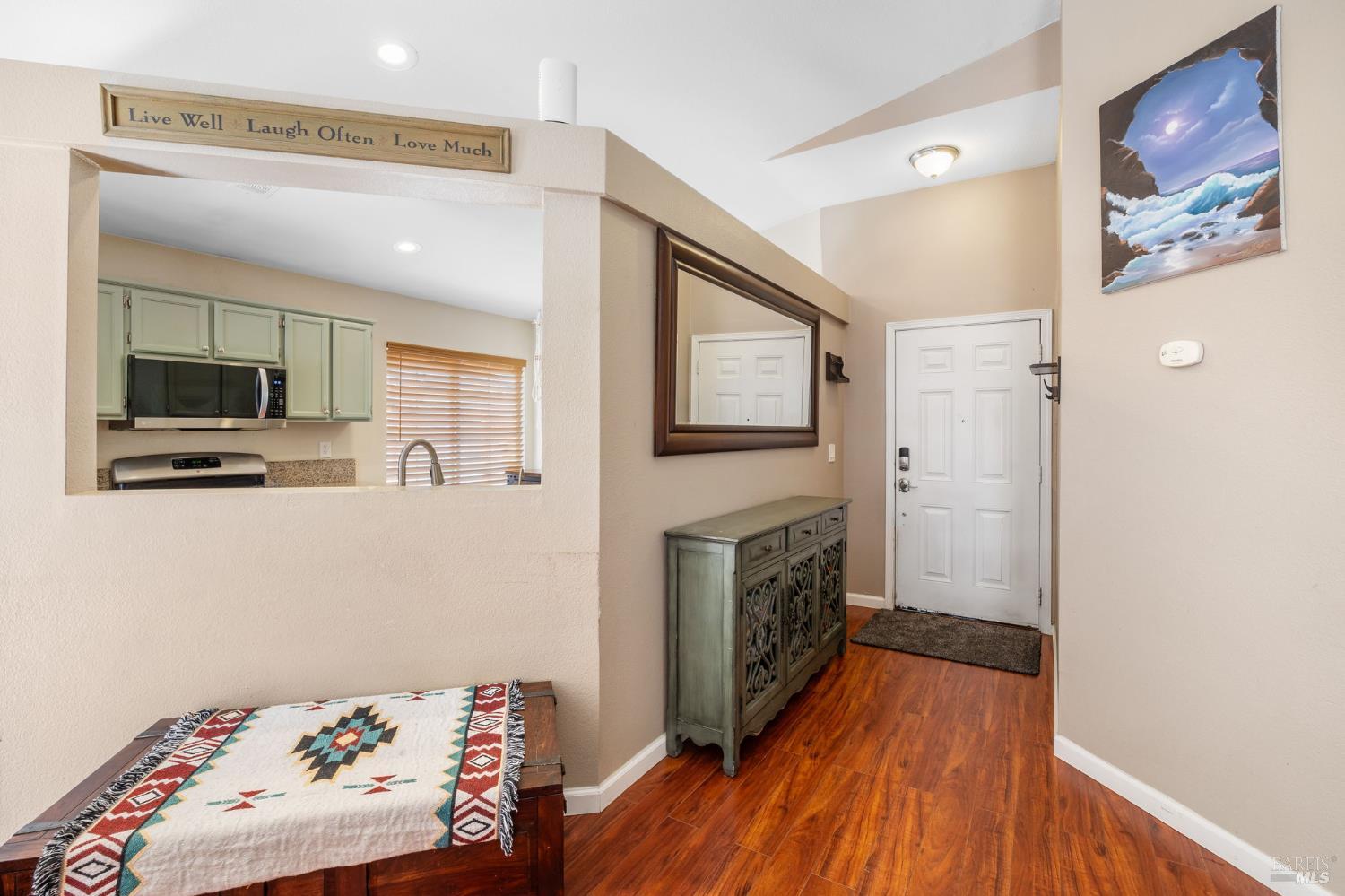 Detail Gallery Image 7 of 34 For 1695 Marenda Dr, Dixon,  CA 95620 - 3 Beds | 2 Baths