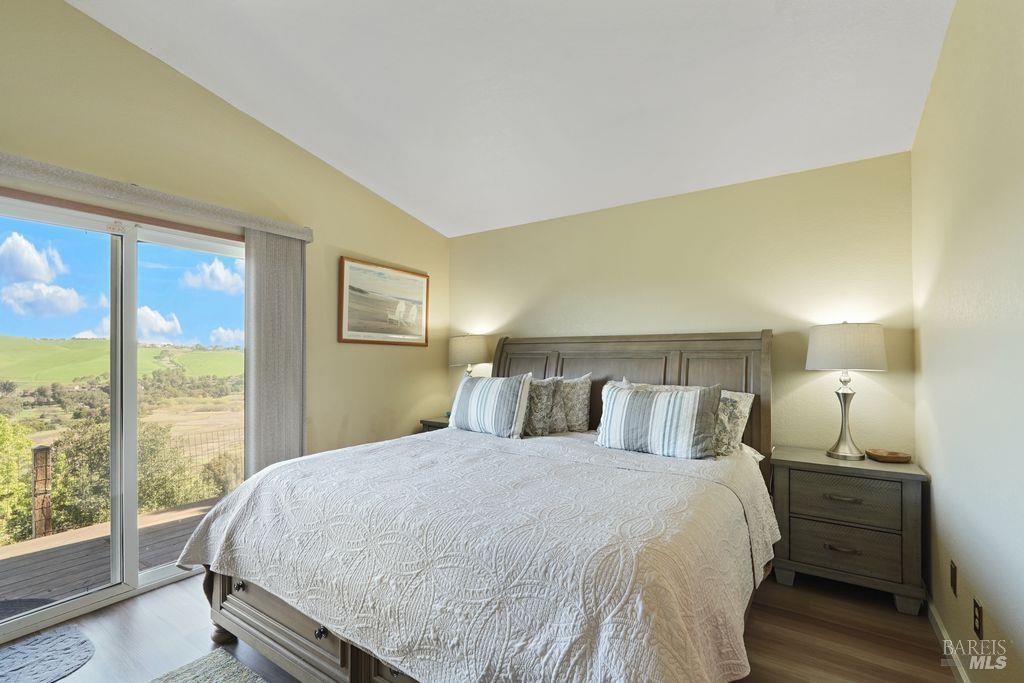 Detail Gallery Image 24 of 46 For 1000 Topsail Dr, Vallejo,  CA 94591 - 4 Beds | 2 Baths