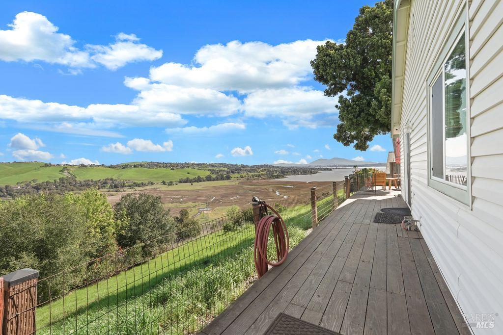 Detail Gallery Image 29 of 46 For 1000 Topsail Dr, Vallejo,  CA 94591 - 4 Beds | 2 Baths